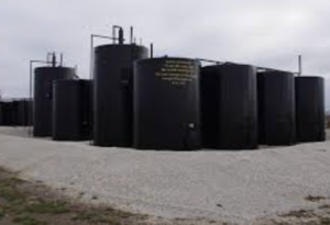 Impact of Heavy Zinc Coatings on Tank Base Selection for Oil and Gas Storage Tanks